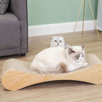 Mantenete il vostro gatto felice e la vostra casa ecologica con questo raschietto