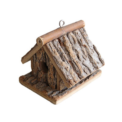 Casa per uccelli in legno stampata su vetrina di seta, artigianale e rispettosa dell'ambiente