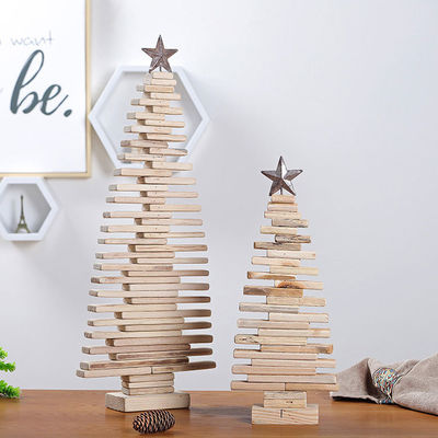 Decorazioni per l'albero di Natale Ornamenti con disegno semplice e colore di legno naturale