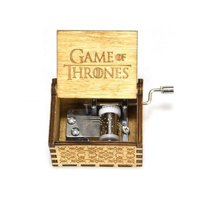 Piccole scatole musicali a colori in legno di pino da 6.3x5x4.2 cm per regali di Natale molto richieste