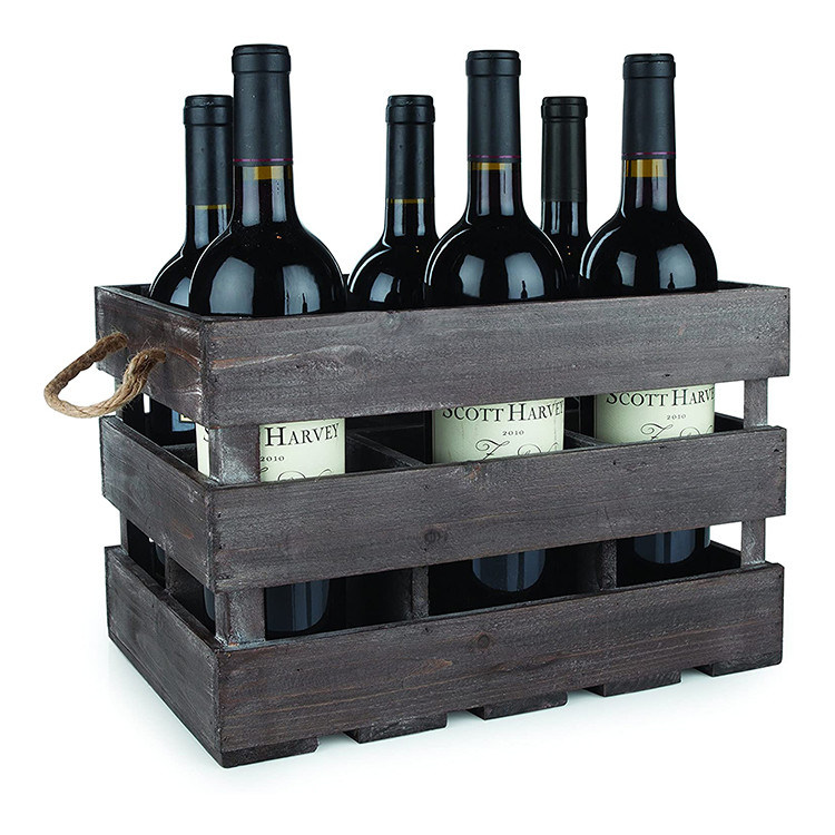 Casella massiccia di vino in legno marrone in stile vintage con maniglie e colore macchia
