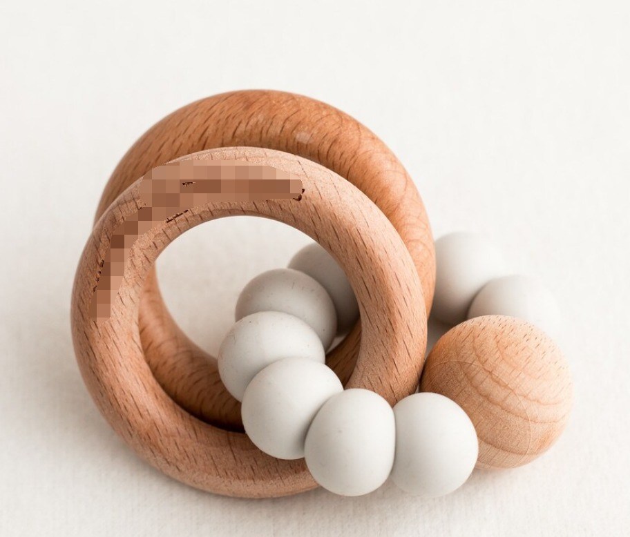 Caratteristica regionale Europa Custom Catena di legno con palle di legno giocattolo per bambini ideale