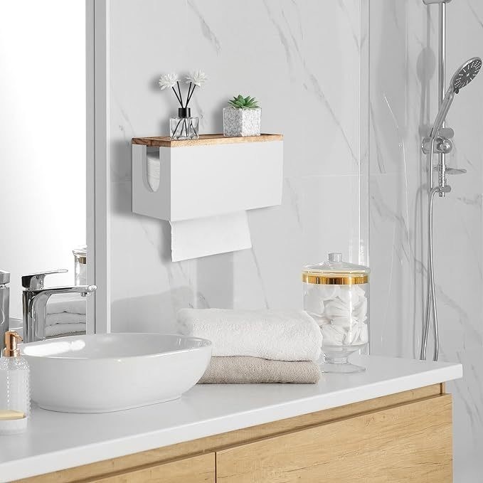 Dispenser di carta da bagno in legno bianco con coperchio