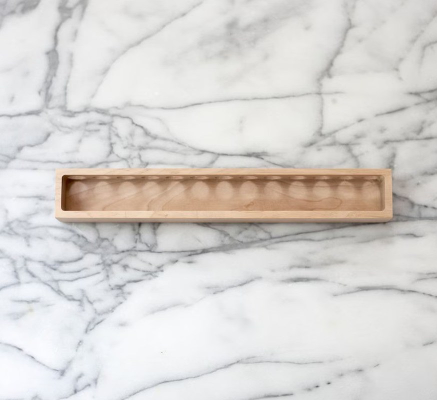 Disegno del logo personalizzato Armadio in betulla massello montato a parete con design multifunzionale