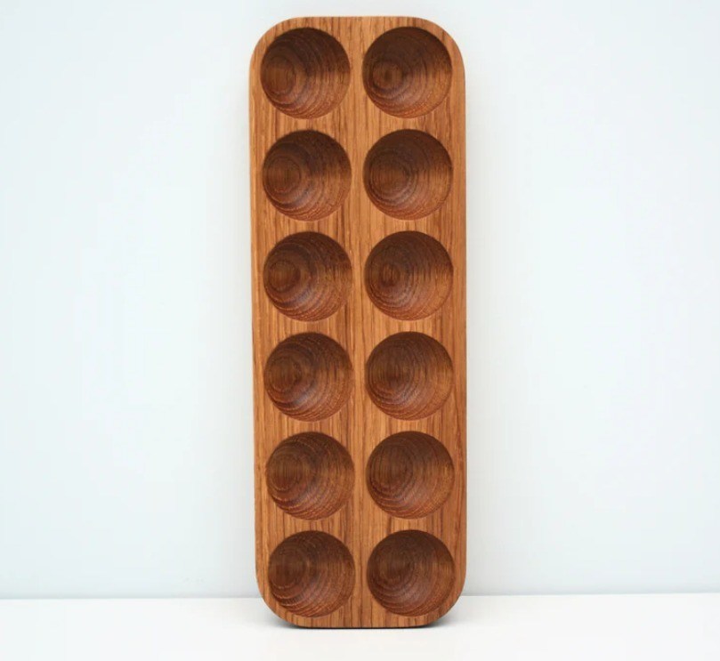 Pratico portauovo in legno a livello singolo per l'organizzazione del bancone