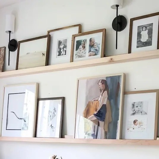 Ripiano galleggiante in legno in stile rustico con opzione di personalizzazione