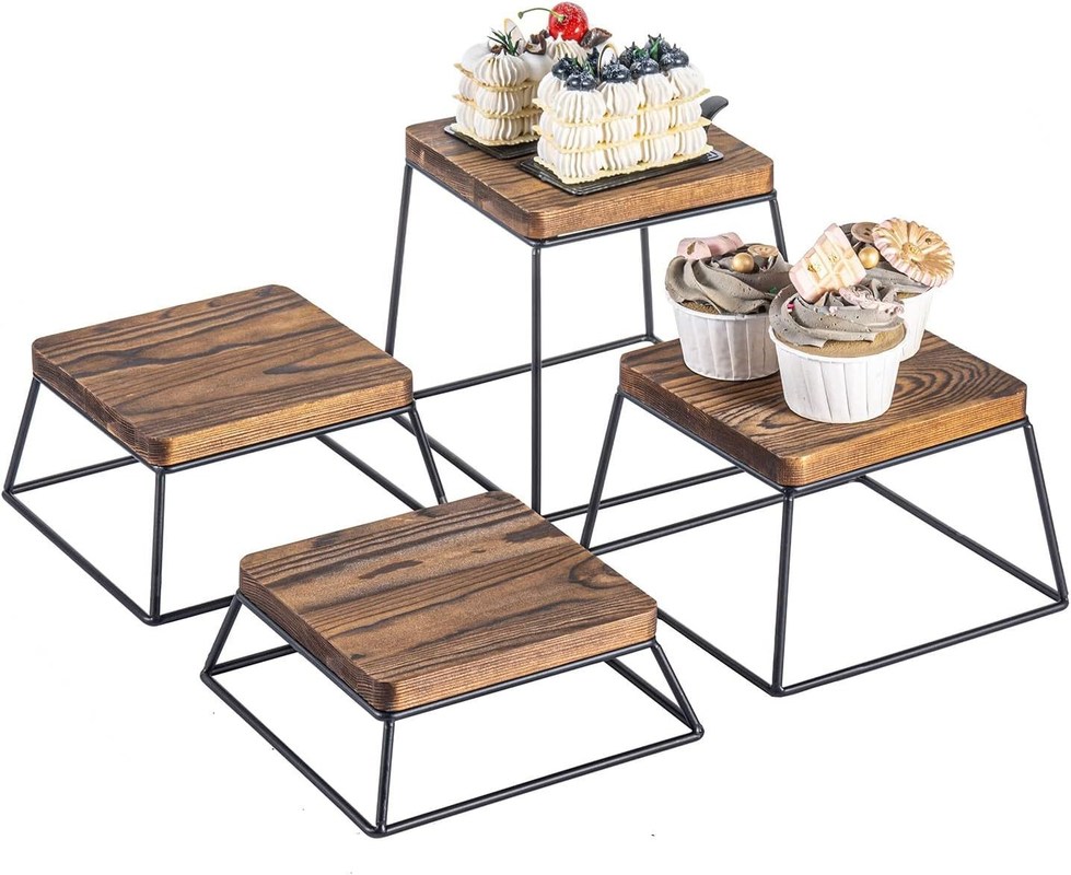 Alti quantitativi di legno bruciato nero metallo filo quadrato vetrina alimentare pizzeria in legno