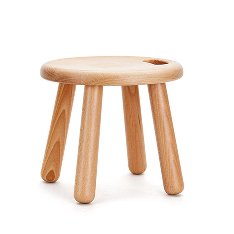 Imballaggio postale N Moderno design Piccolo sgabello di legno rotondo per cucina Soggiorno Decorazione domestica Sgabello di mobili