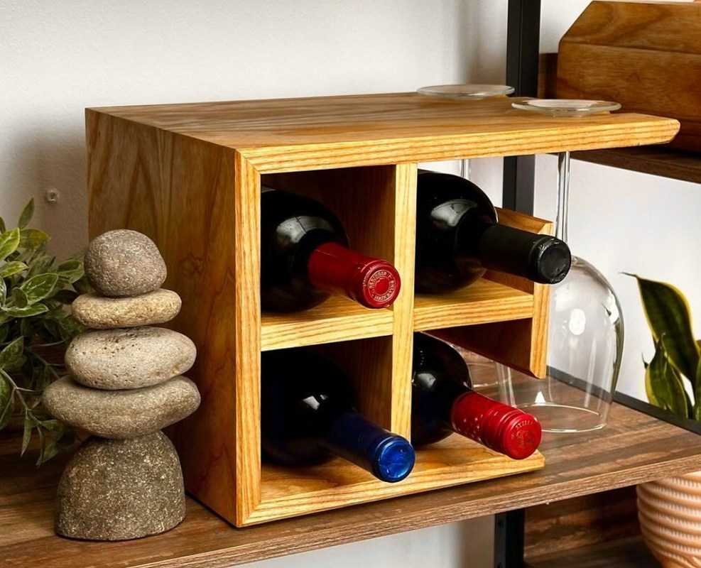 Logo personalizzato Reggiseno per vino in legno duro Portatore di vino in grande quantità per il bancone